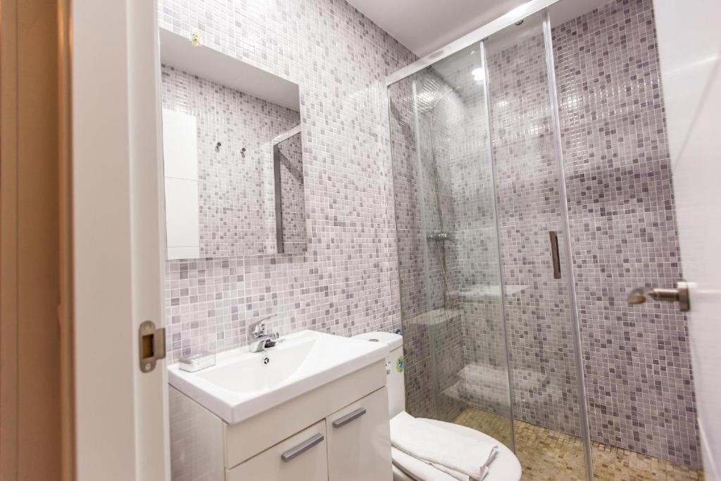 Arce Habitaciones Madryt Zewnętrze zdjęcie